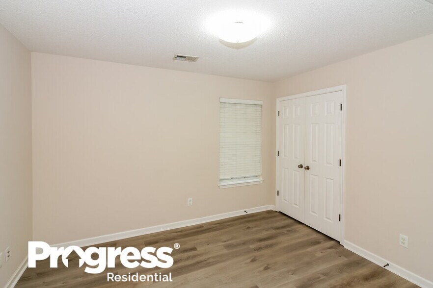 Building Photo - 1278 Jackson Pond Cir