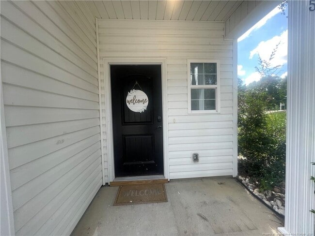 Building Photo - 705 Georgetown Cir