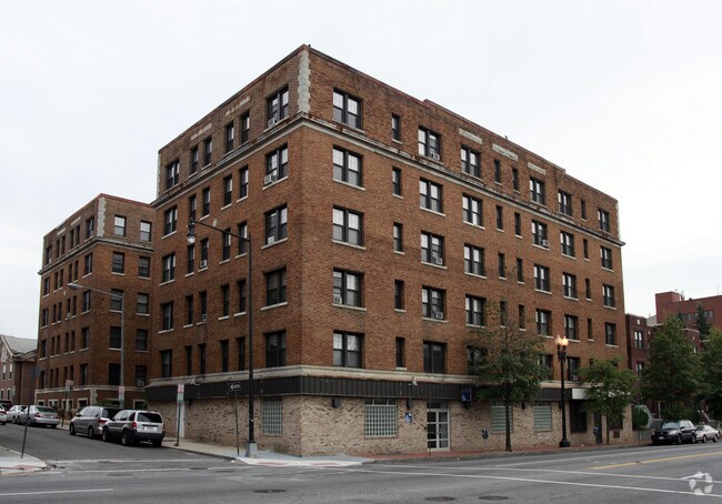 Building Photo - 2701-2711 Georgia Ave NW