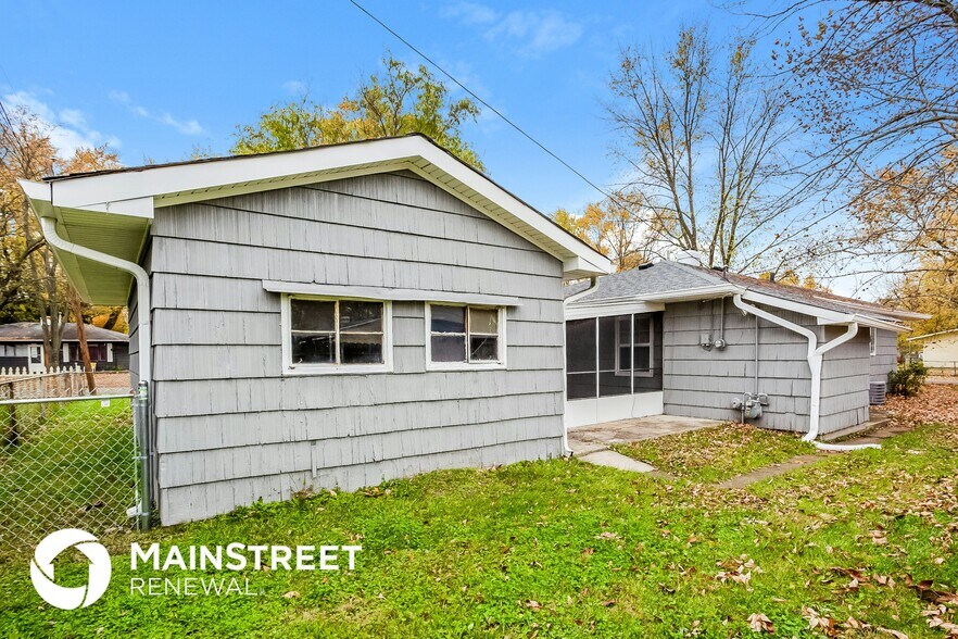 Building Photo - 5101 Patricia St