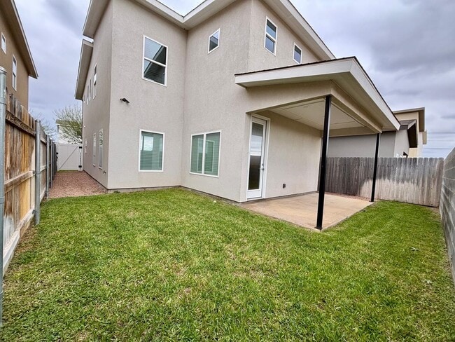 Building Photo - 510 Deer Path Lp