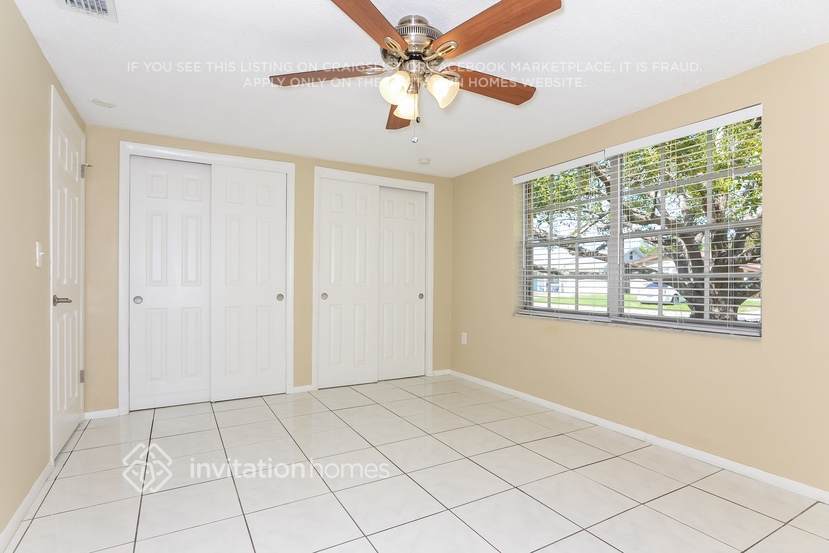 Building Photo - 3824 Sail Dr