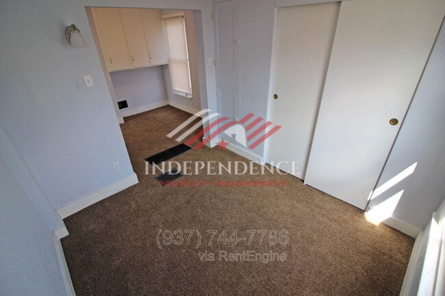 Building Photo - 78 Notre Dame Ave