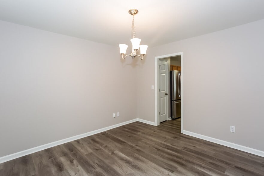 Building Photo - 9152 Eventine Ct