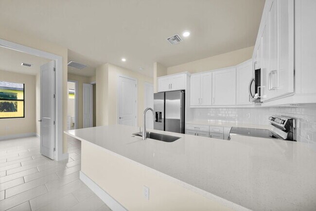 Building Photo - 2034 Andalusia Blvd