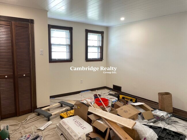 Building Photo - 8 Locke St