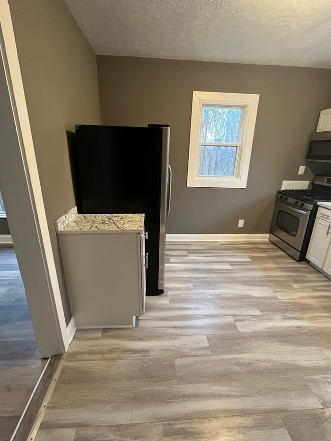 Building Photo - 239 Straight Ave SW