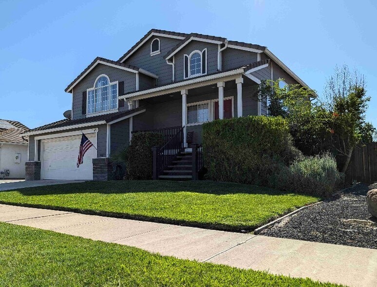 Primary Photo - 1145 Pestana Ave
