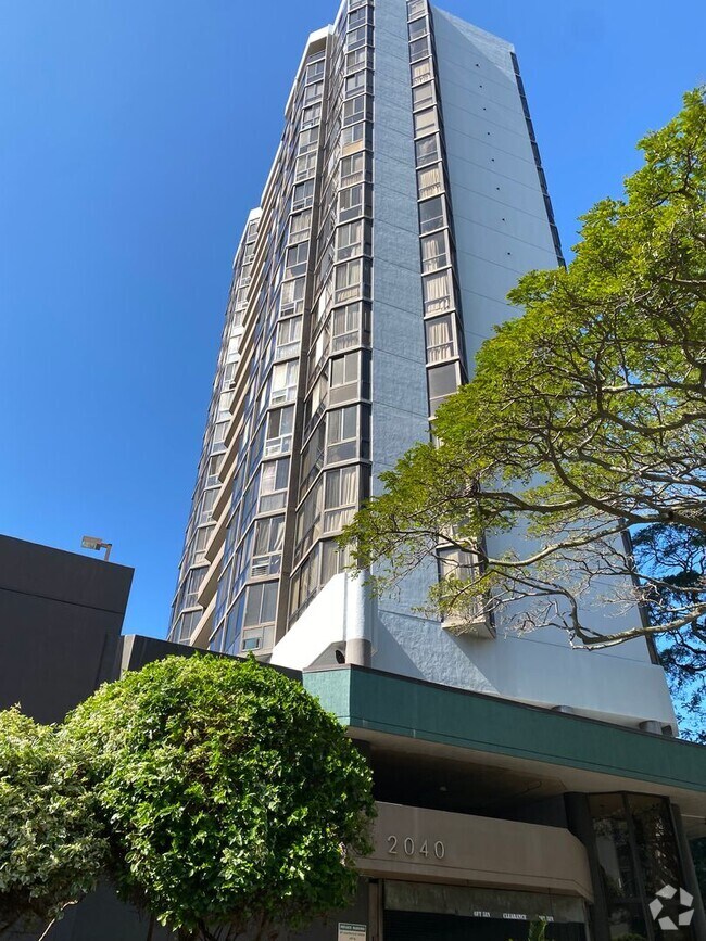 Building Photo - 2040 Nuuanu Ave