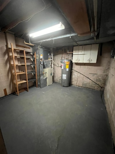 Building Photo - "Spacious 5-Bedroom Retreat with Cozy Fireplace in Fort Washington!"