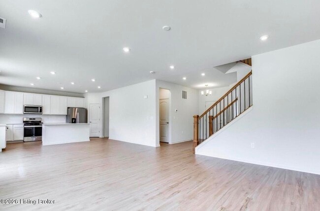 Building Photo - 4707 Golden Eagle Dr