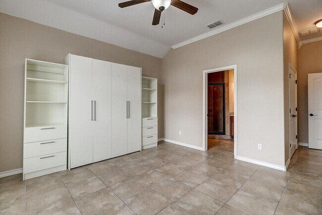 Building Photo - 2614 Wool Dr