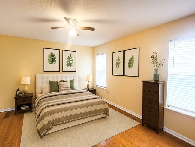 Building Photo - Spacious 4BR w/ Fenced Yard + Covered Lanai + 2 Car Garage  in Orange Park!