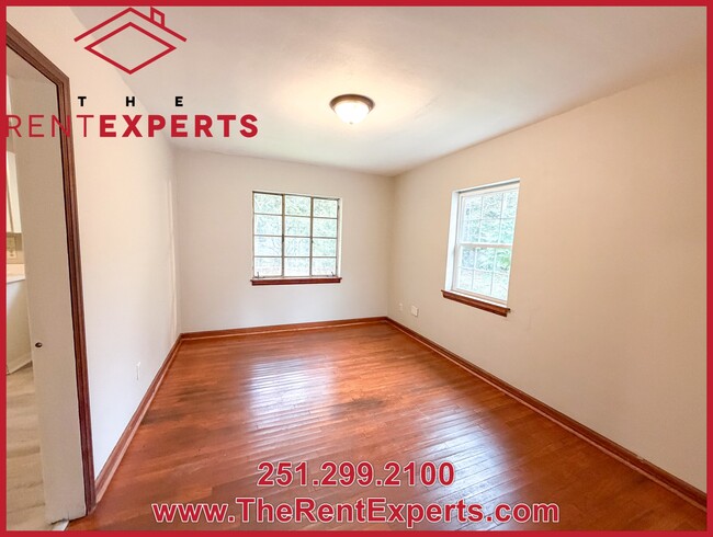 Building Photo - 51 Sherwood Dr