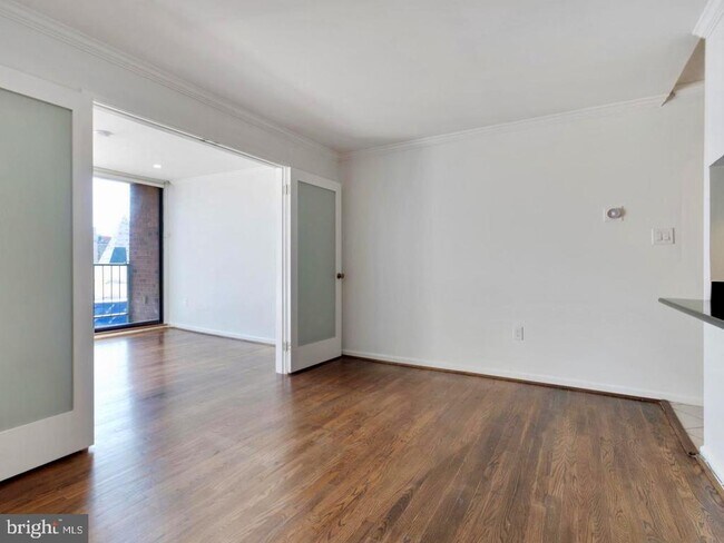 Building Photo - 2555 Pennsylvania Ave NW