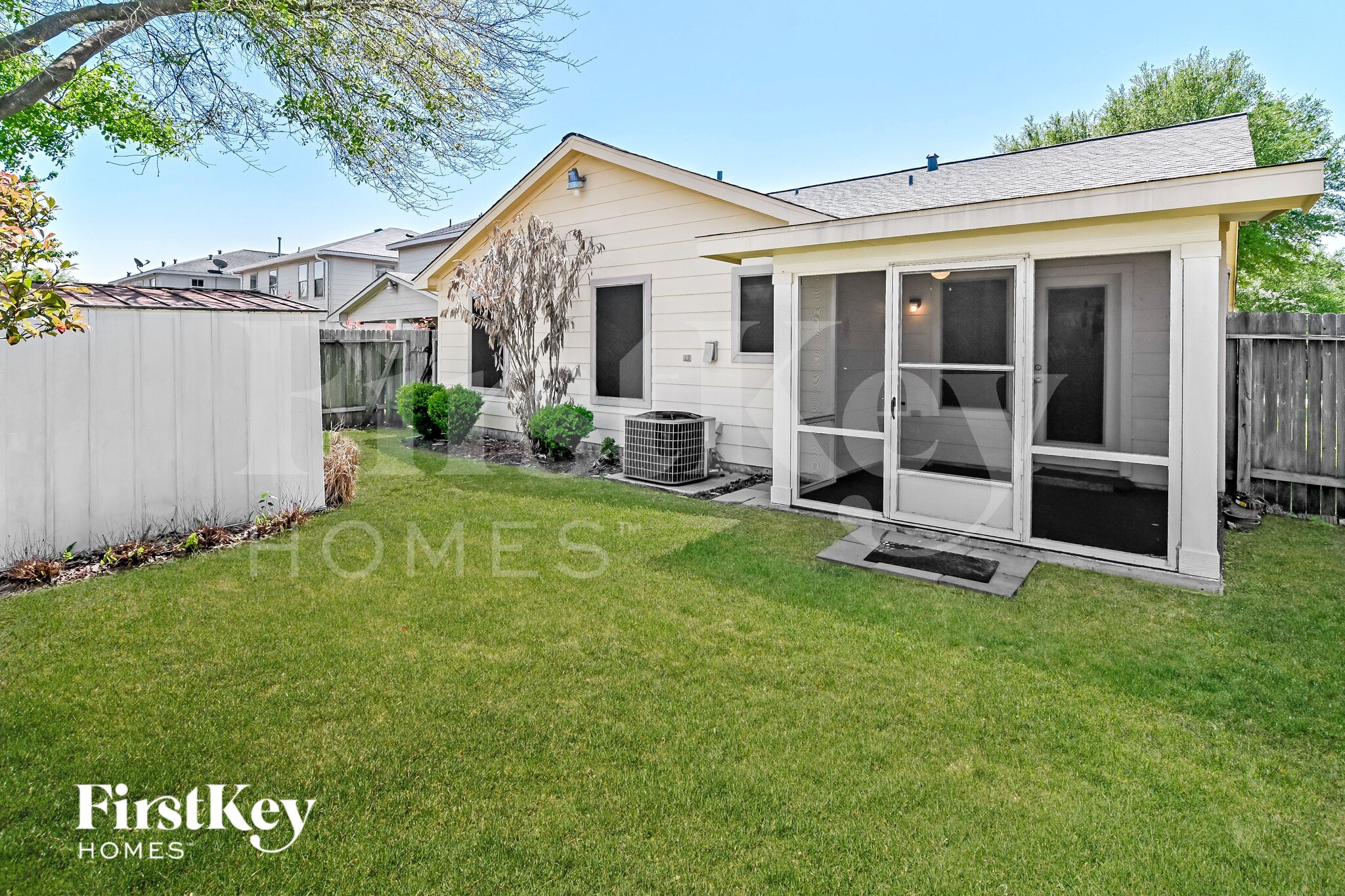Building Photo - 15114 Blue Creek Ranch Dr