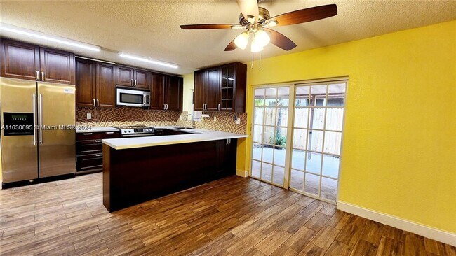 Primary Photo - 6516 SW 41st Ct
