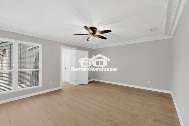 Building Photo - Renovated home in Plano Ready to Be Your Home