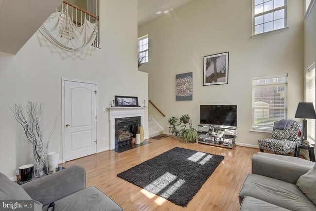 Building Photo - 6087 Piney Woods Ct