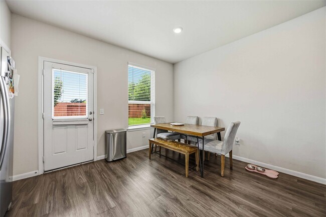 Building Photo - 6435 Kimball Mill Ln