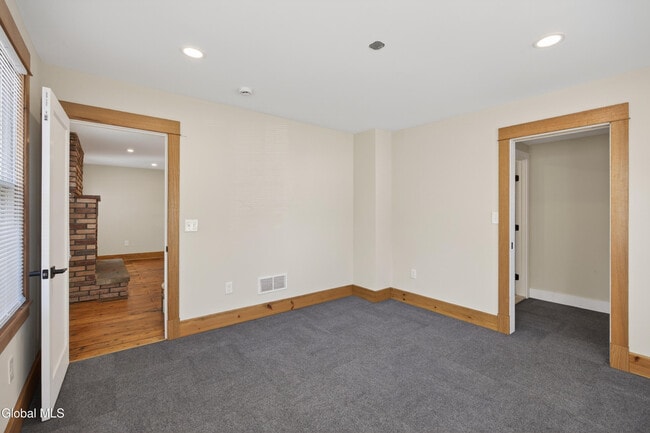 Building Photo - 34 Wilton Rd