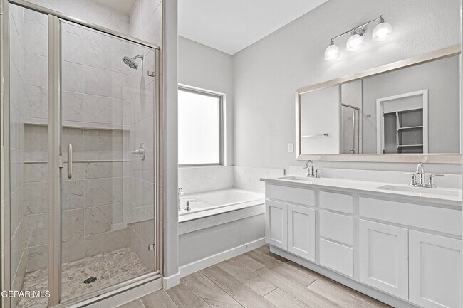 Building Photo - 7348 Mule Team Dr