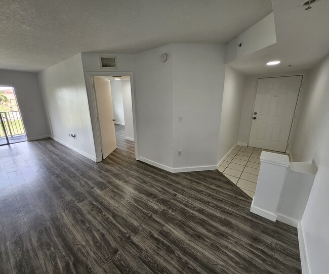 Building Photo - 17602 NW 25th Ave