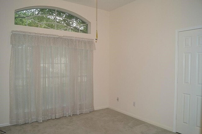 Building Photo - 2711 Aspen Ln