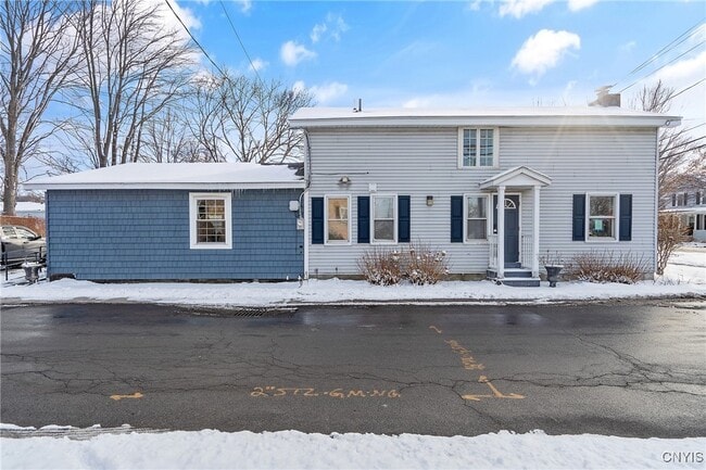 Building Photo - 201 Highbridge St