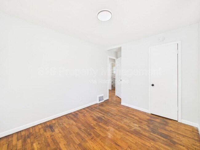 Building Photo - 10323 East 20th St S