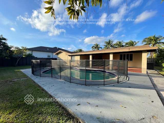 Building Photo - 10840 SW 32nd St