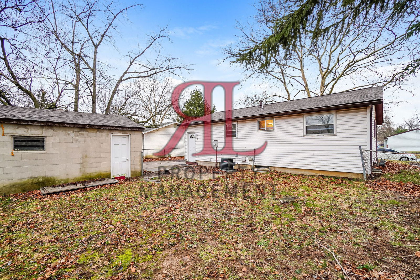 Building Photo - 3465 Clarkston Ave