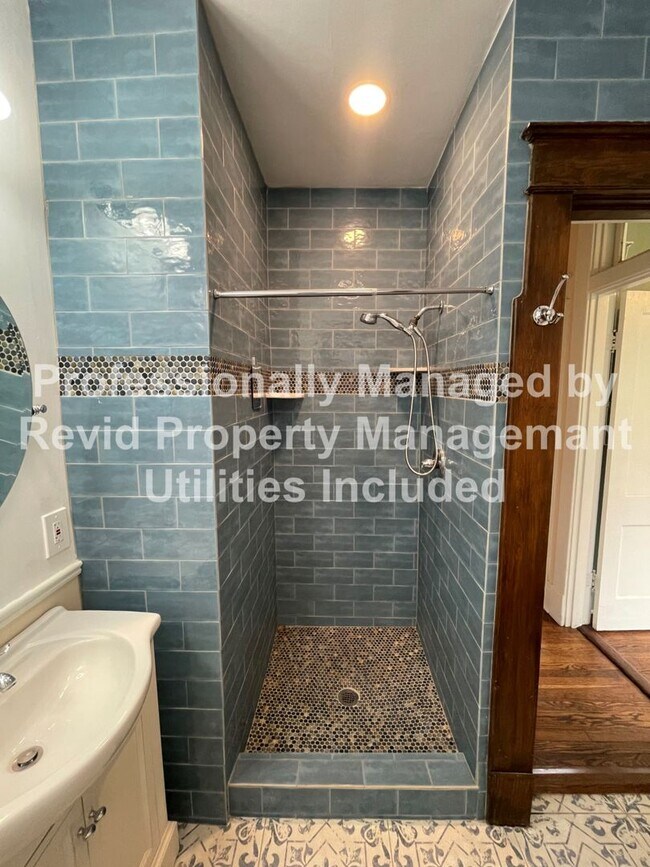 Building Photo - 1287 Harbert Ave