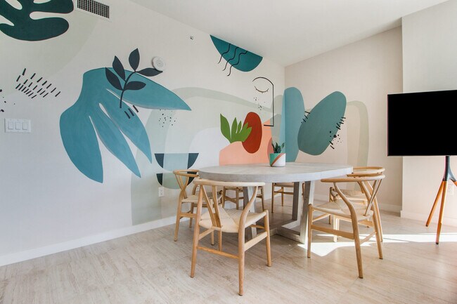 Building Photo - 3900 Biscayne Blvd