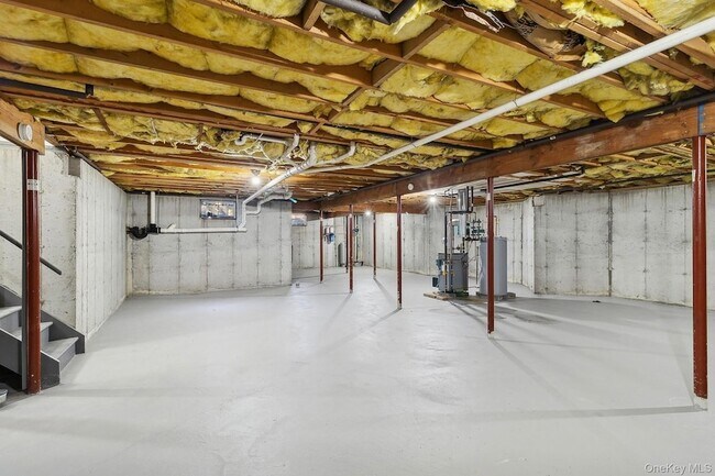 Building Photo - 1 Woodview Way