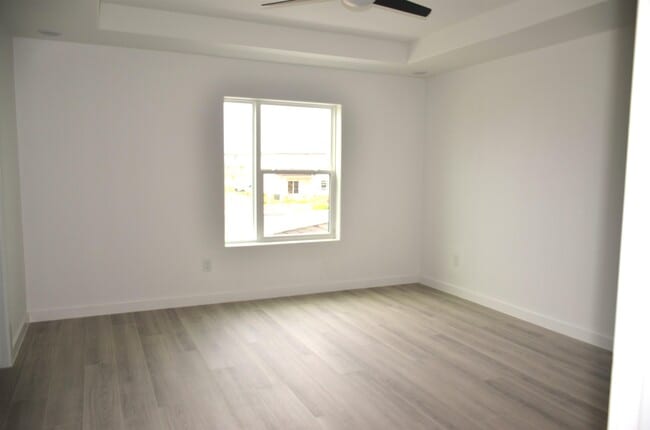 Building Photo - 1027 Birch Loop