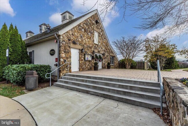 Building Photo - 3508 Connor Pl