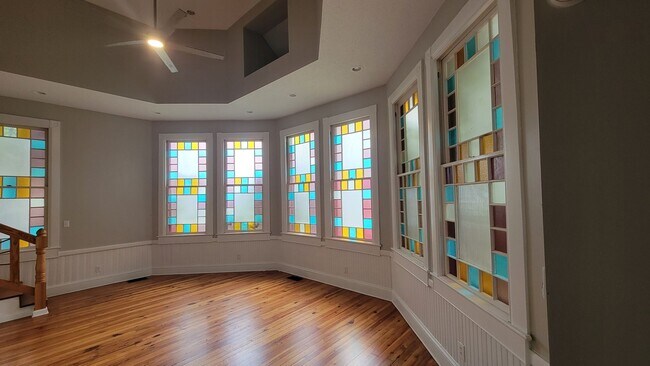 Building Photo - Exclusively Offered by Muse Realty, LLC