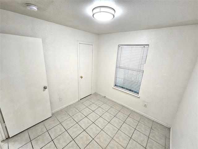 Building Photo - 2839 Avenue J