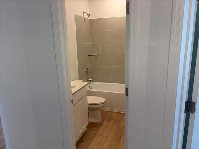 Building Photo - 4377 Vibernum Ave