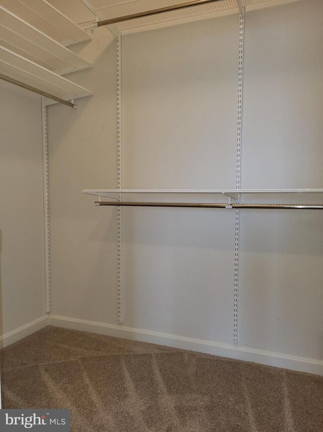 Building Photo - Penthouse Level Condo at Lansdowne Woods