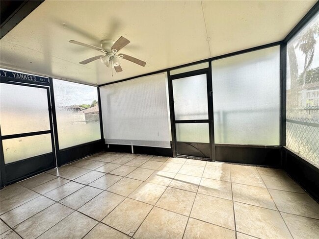 Building Photo - 2143 St Marteen Ct