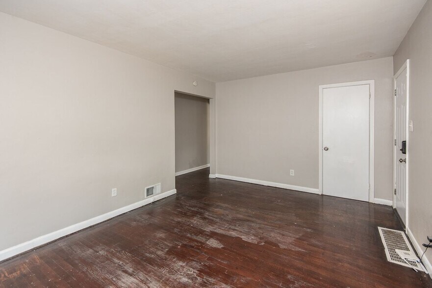 Building Photo - 320 Millman Dr