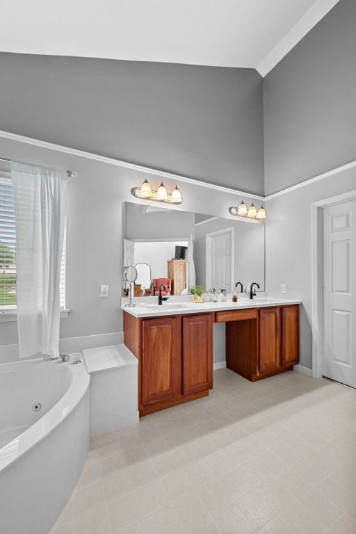 Building Photo - 7827 Wind Hill Dr