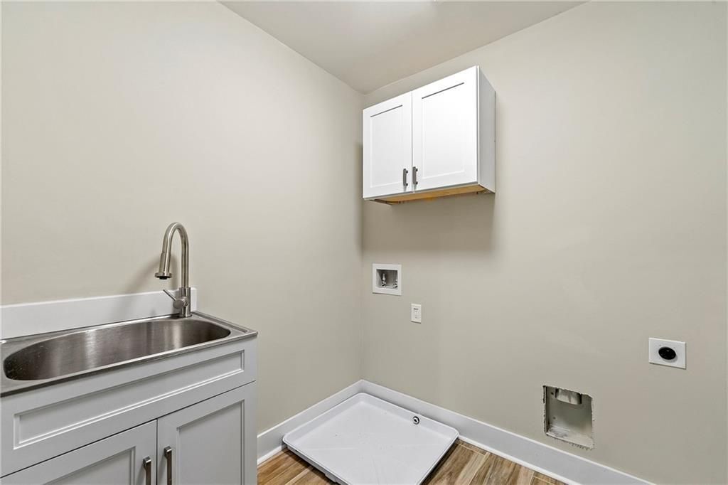 Building Photo - 1705 Littlebrook Ct