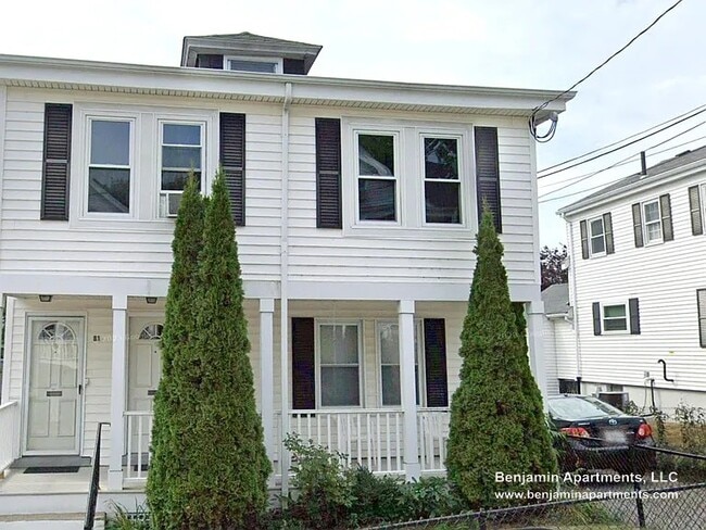 Building Photo - 79-81-81 Cresthill Rd