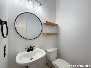 Building Photo - 8708 Laurel Canyon Dr