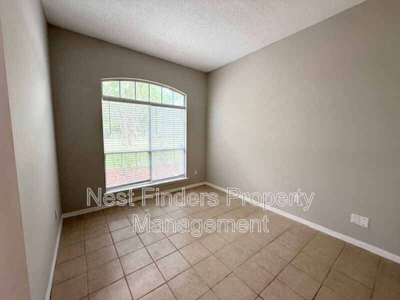 Building Photo - 816 Brookstone Ct
