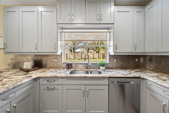 Building Photo - 12341 Eagle Pointe Cir