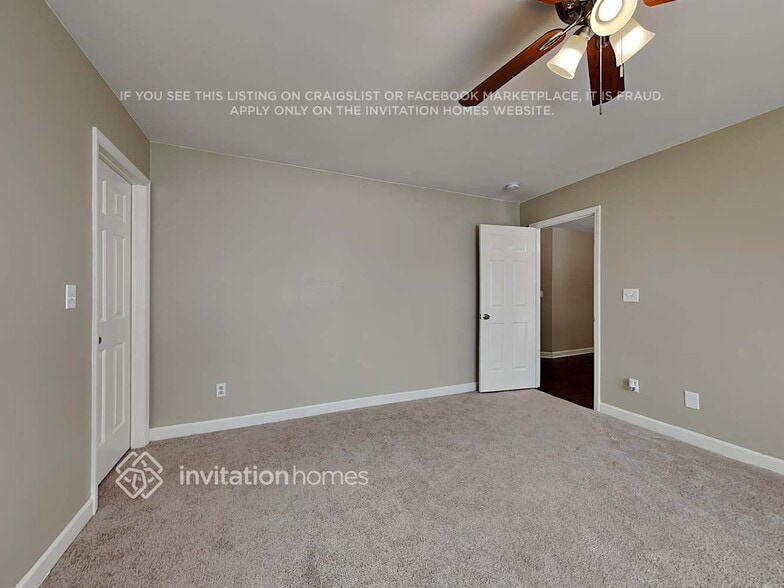 Building Photo - 1518 Hawkcrest Ln